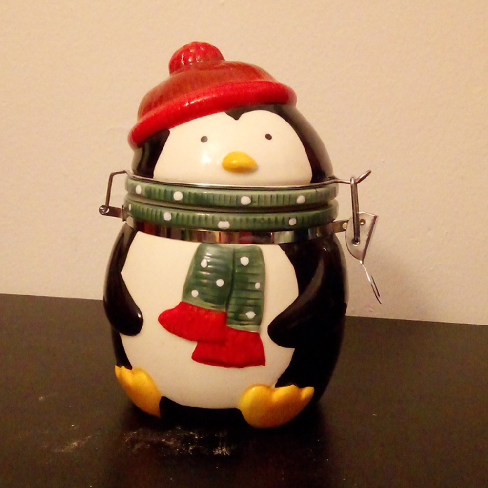 (2 for $20)  Cookie Jar.